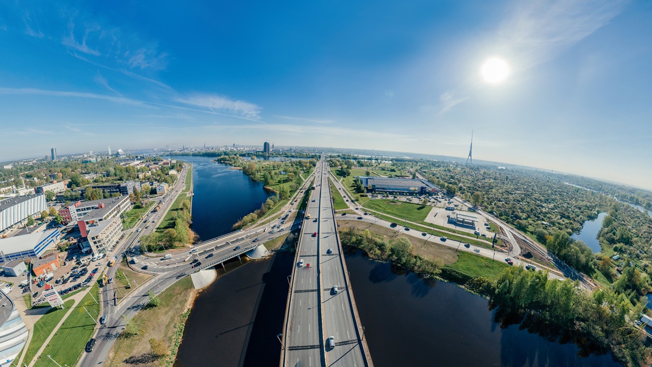 Diaľničné poplatky Lotyšsko 2023 → Cena, kde kúpiť, platené úseky