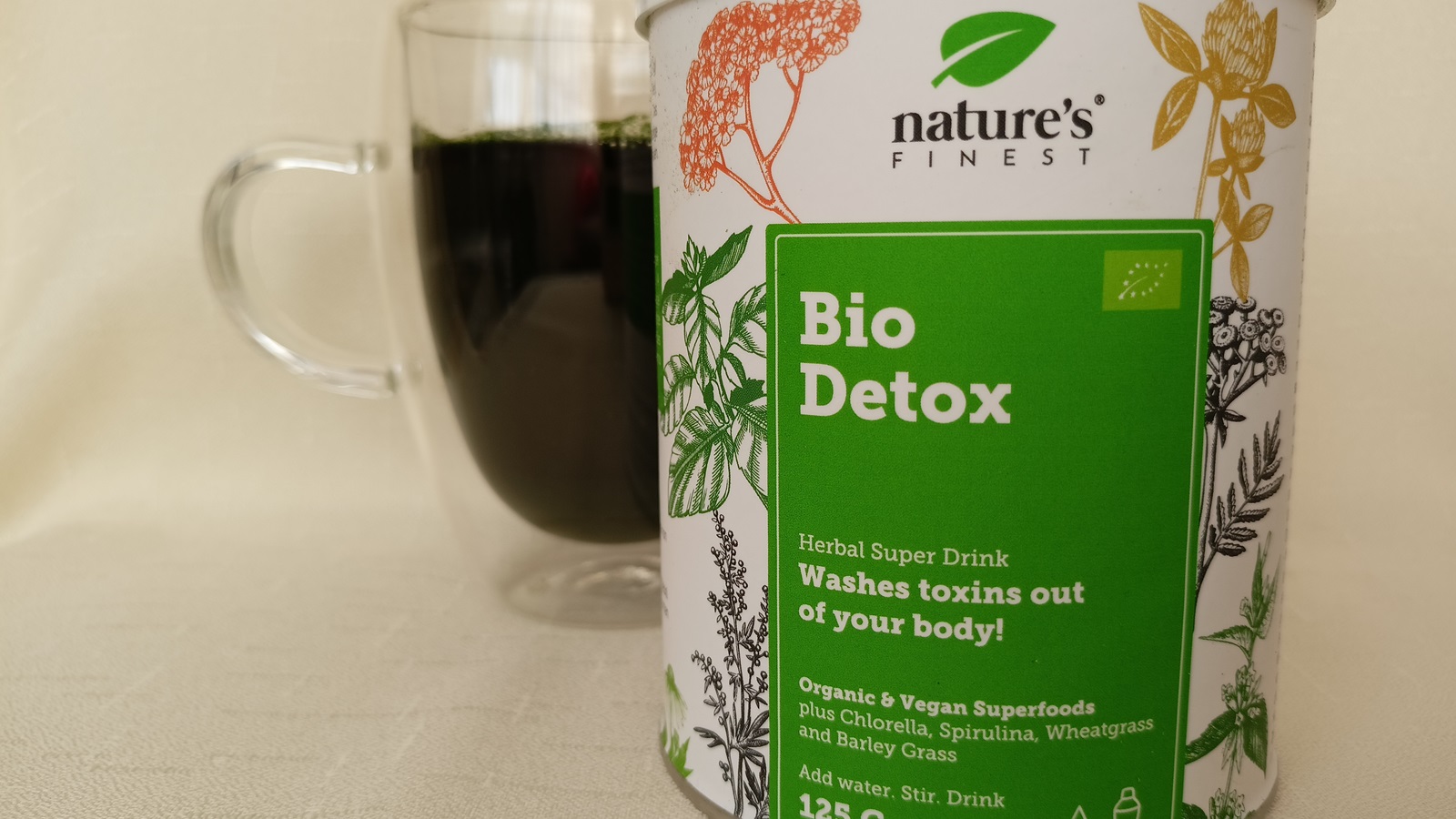 Bewertung: Wir haben Bio Detox Drink Mix von Nature’s Finest ausprobiert