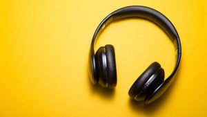Come scegliere il miglior servizio di hosting di podcast: 10 suggerimenti