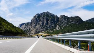 Diaľničné poplatky Severné Macedónsko 2022 → Cena, ako platiť, platené úseky