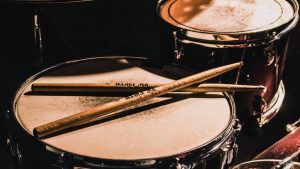Drumming 101: 10 Tips for Choosing the Right Drum Set
