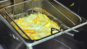 How to Choose the Right Deep Fryer: 10 Essential Tips for Home Cooks