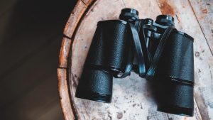 How to choose binoculars