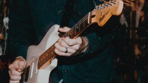 How to choose an electric guitar