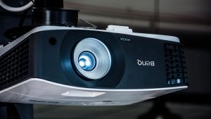 How to Choose the Perfect Projector: Tips and Tricks