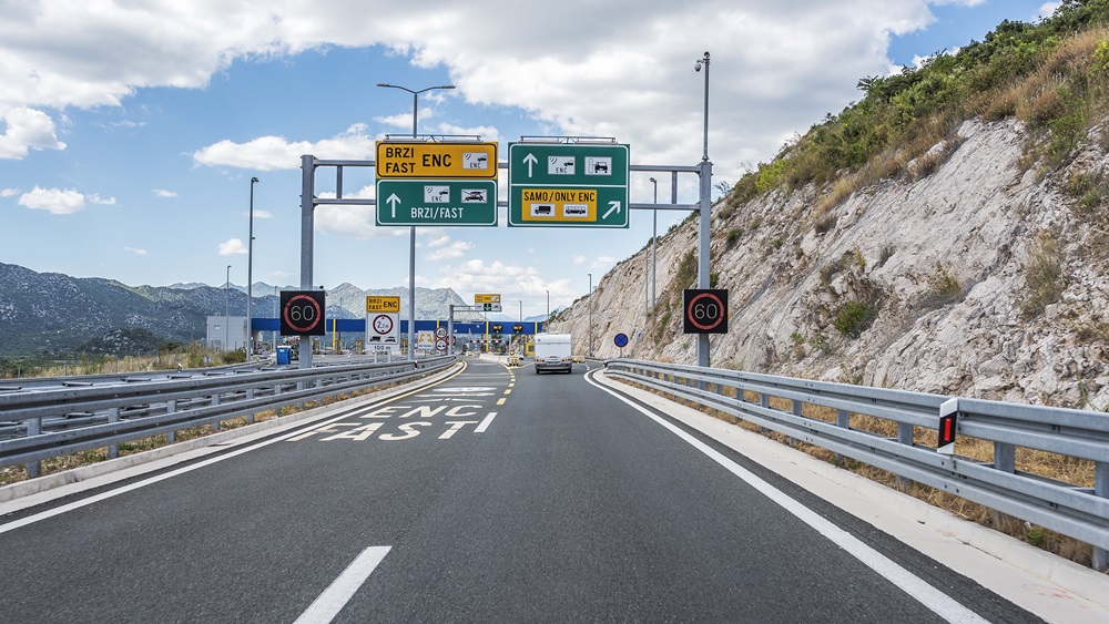 Motorway toll Croatia 2022 → Price, how to pay, toll road sections